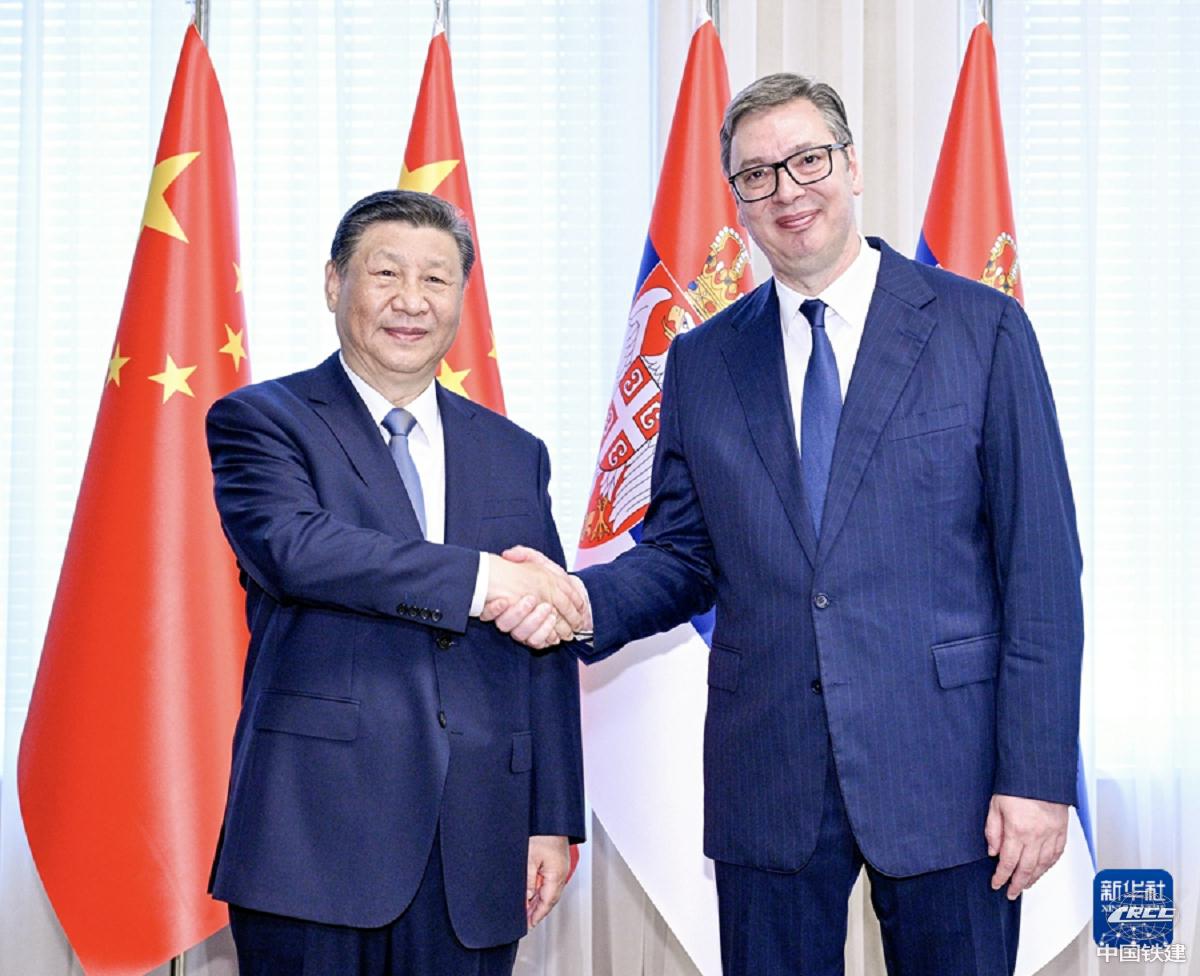 習近平同塞爾維亞總統武契奇舉行會談(中國鐵建參建匈塞鐵路).jpeg